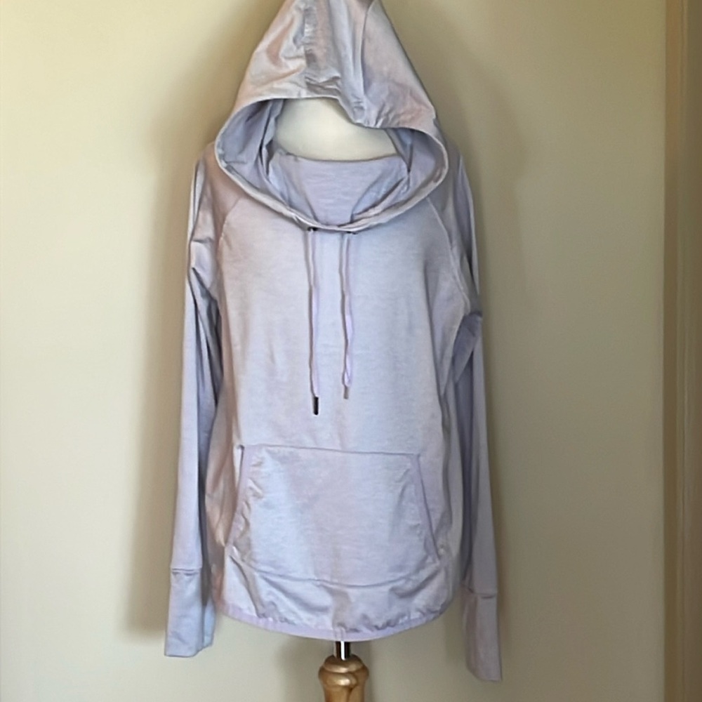 EUC~Apana Woman’s Small Lilac Hooded Kangaroo Pocket Long Sleeve Top